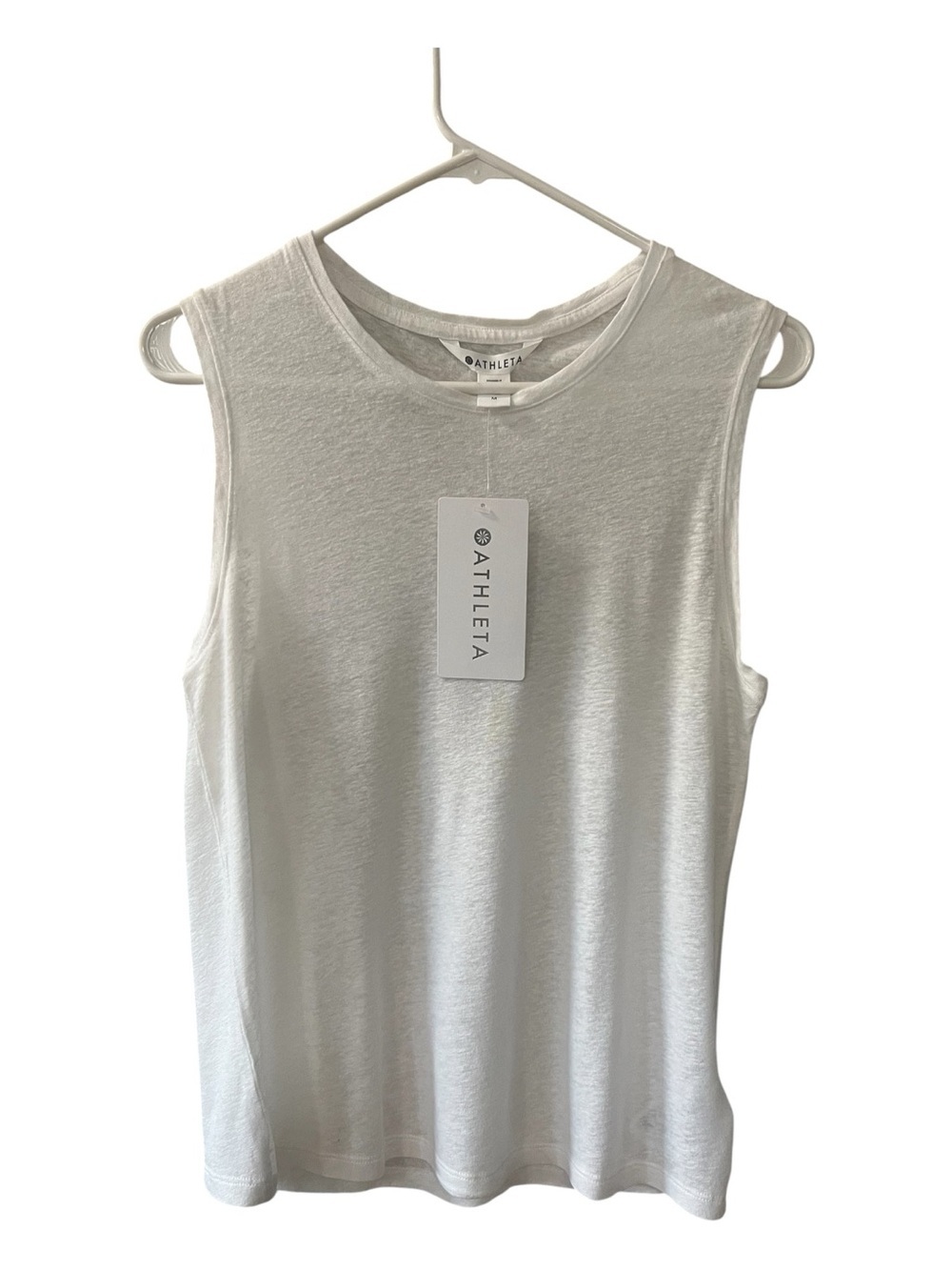 Athleta Getaway Muscle Tank White Size M Women NWT